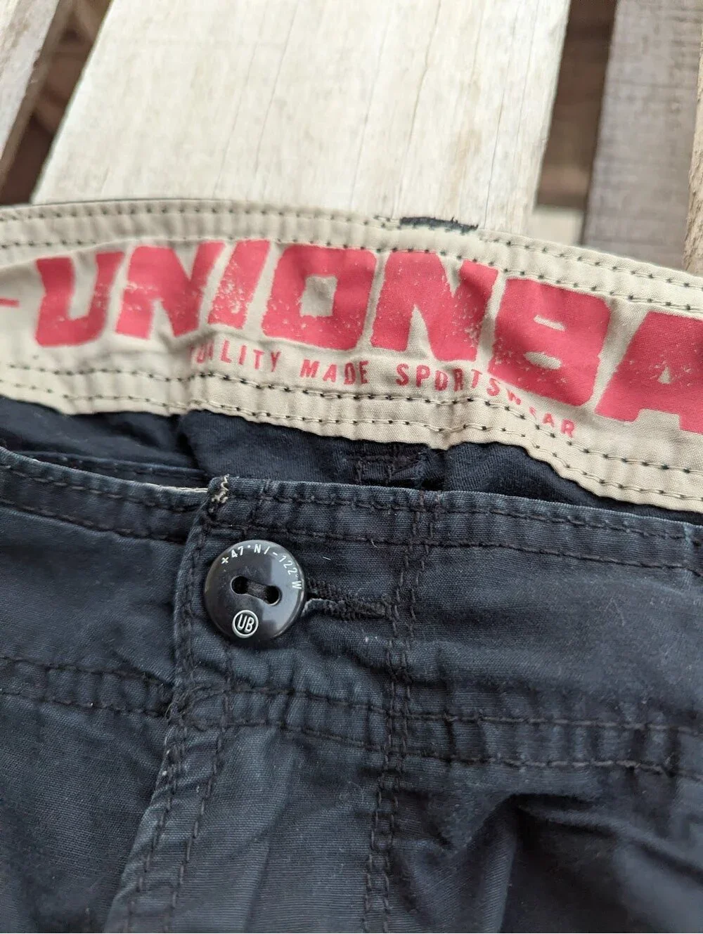 Unionbay 36 Y2K Black Distressed Paint Splatter Cargo Shorts Workwear 14 inseam